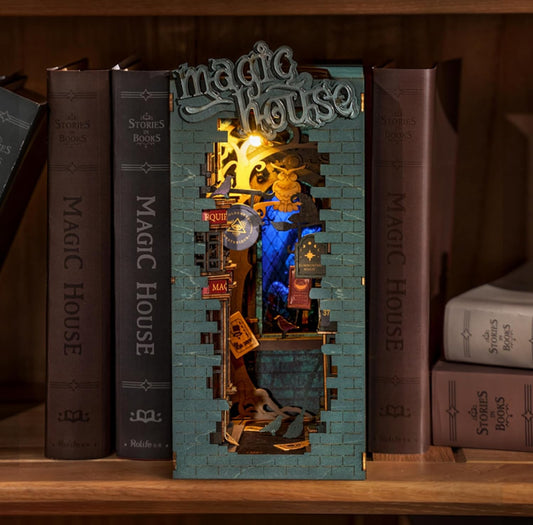 Magic House Book Nook Kit