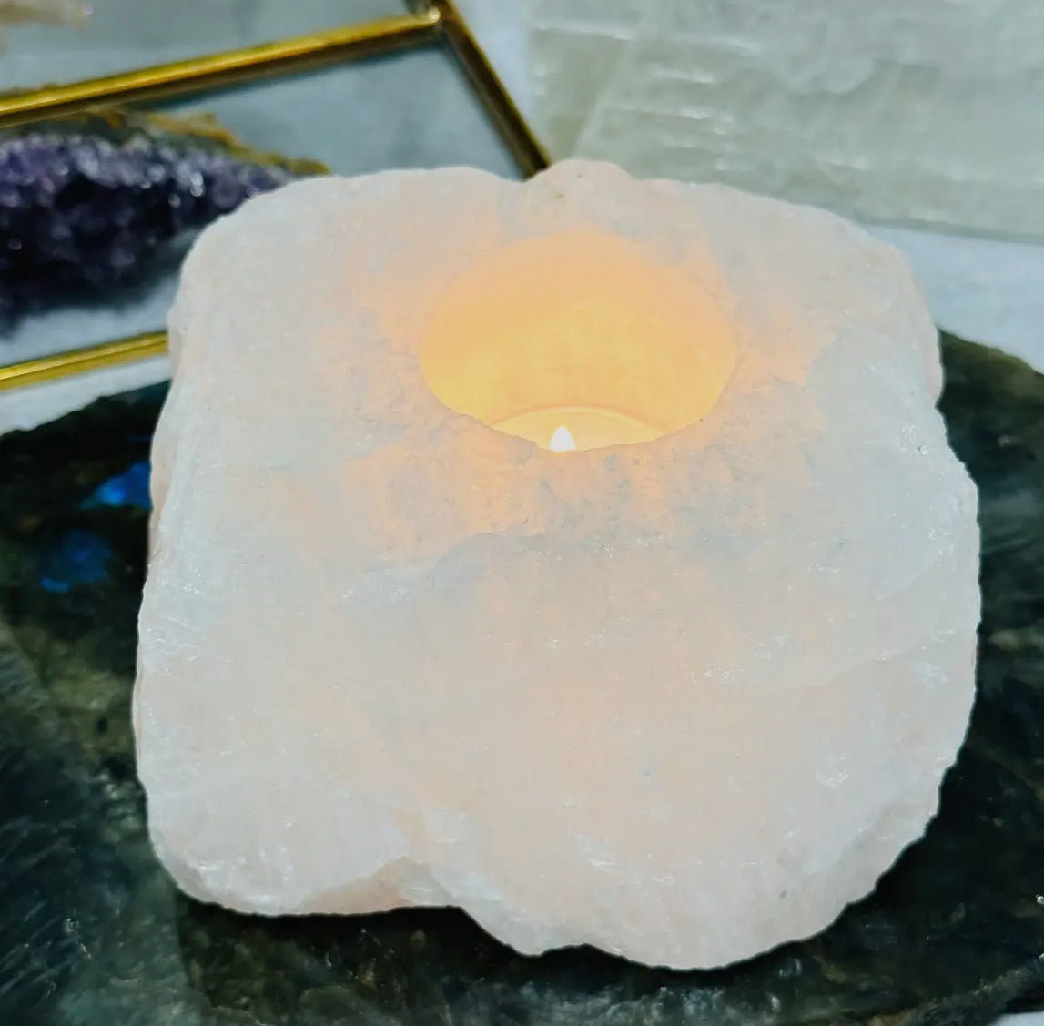 Clear Quartz Candle Holder – A Luminous Touch for Bookshelves